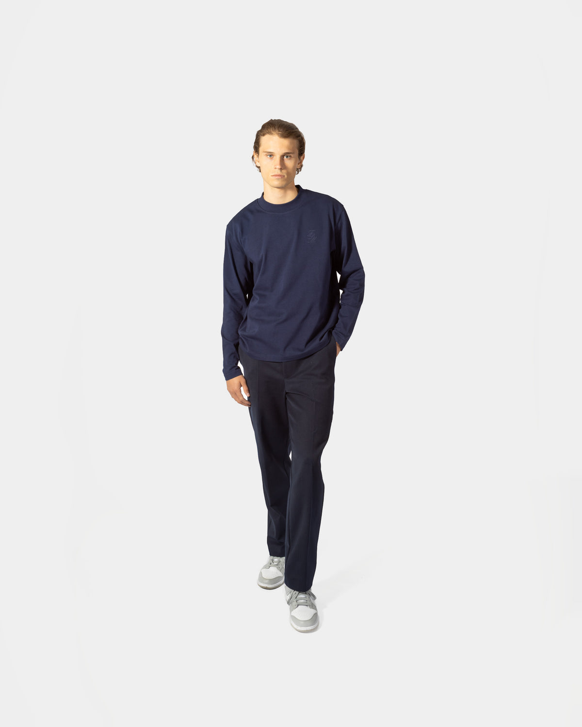 The Signature Longsleeve